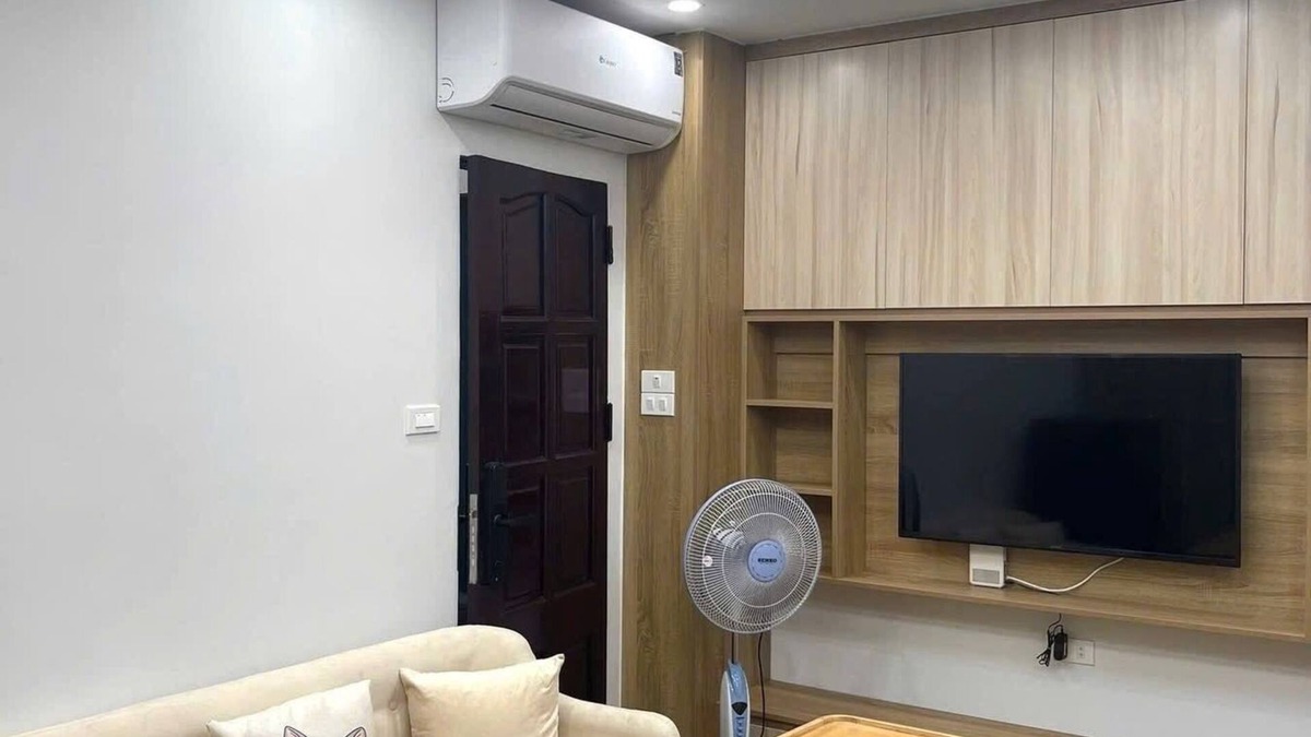 Yen Phu Apartment | Apartment near West Lake, fully furnished, nice view, large balcony.