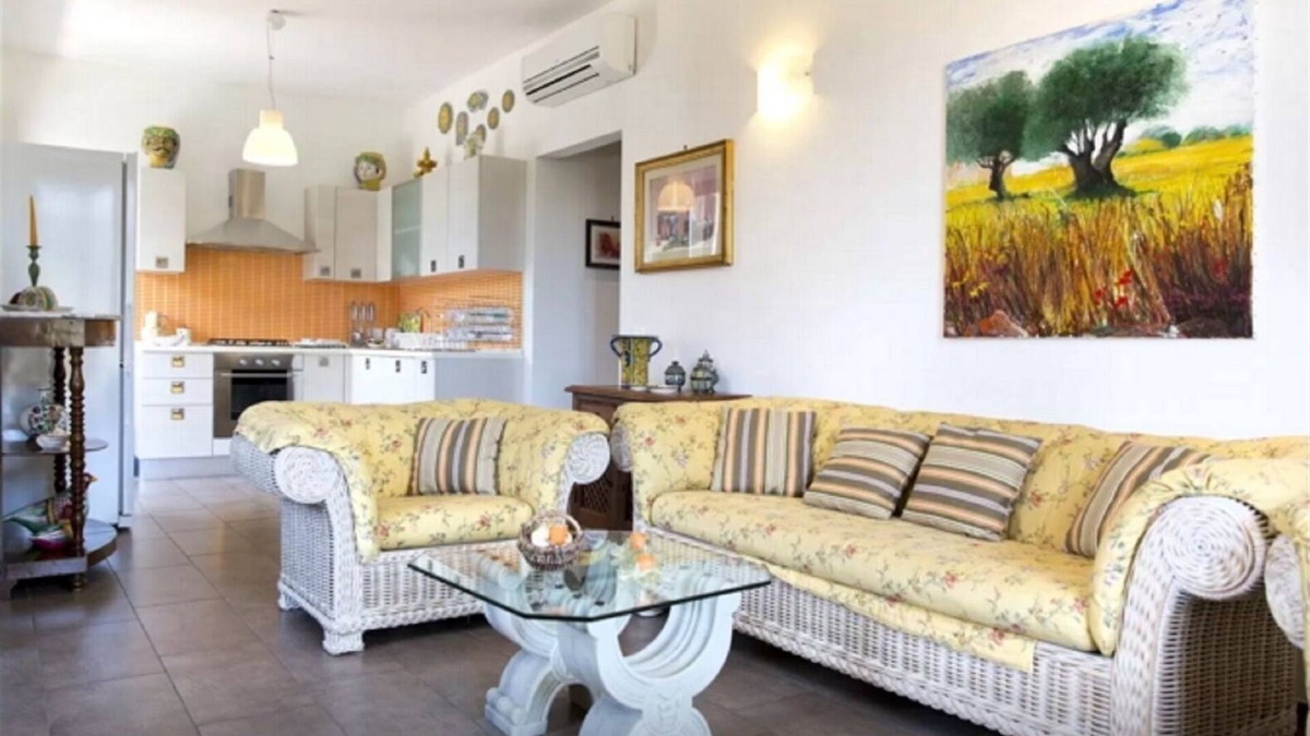 Mondello Apartment | Apartment newly renovated 2 minutes from the gorgeous beach Monello
