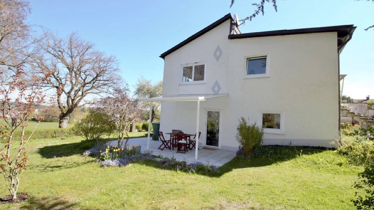 Pfullendorf Apartment | Apartment 'No15' with Private Terrace, Shared Garden and Wi-Fi
