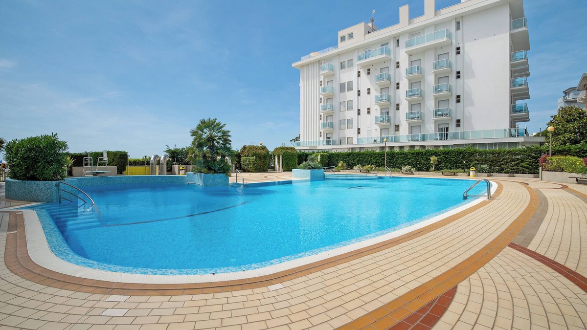 Jesolo Apartment | Apartment 'Oasis 38' with Shared Pool, Balcony and Wi-Fi
