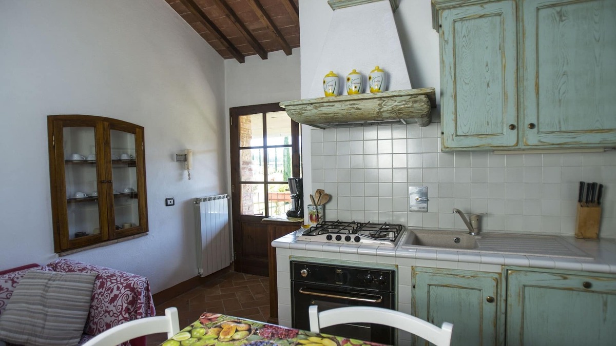 Monteriggioni Apartment | APARTMENT OF CHARME WITH POOL IN CHIANTI-SHIRE-FLORENCE 40 KM-SIENA 20 KM
