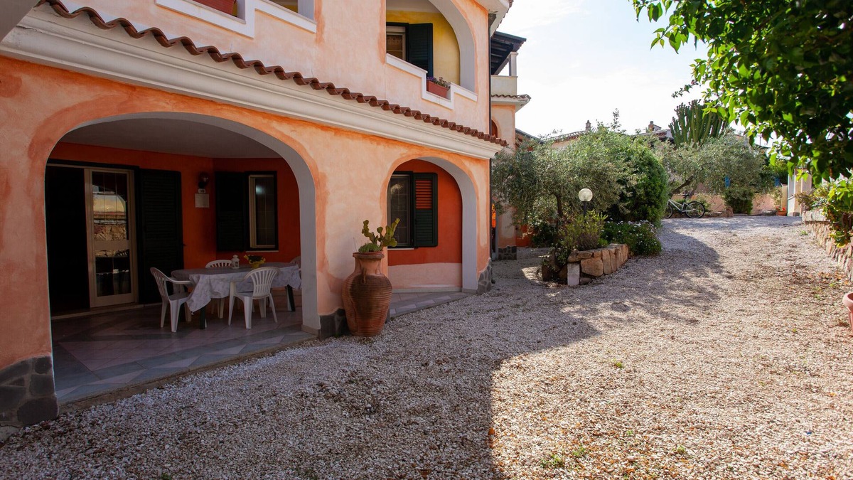 Sos Alinos Apartment | Apartment "Oleandro" with Terraces & Wi-Fi