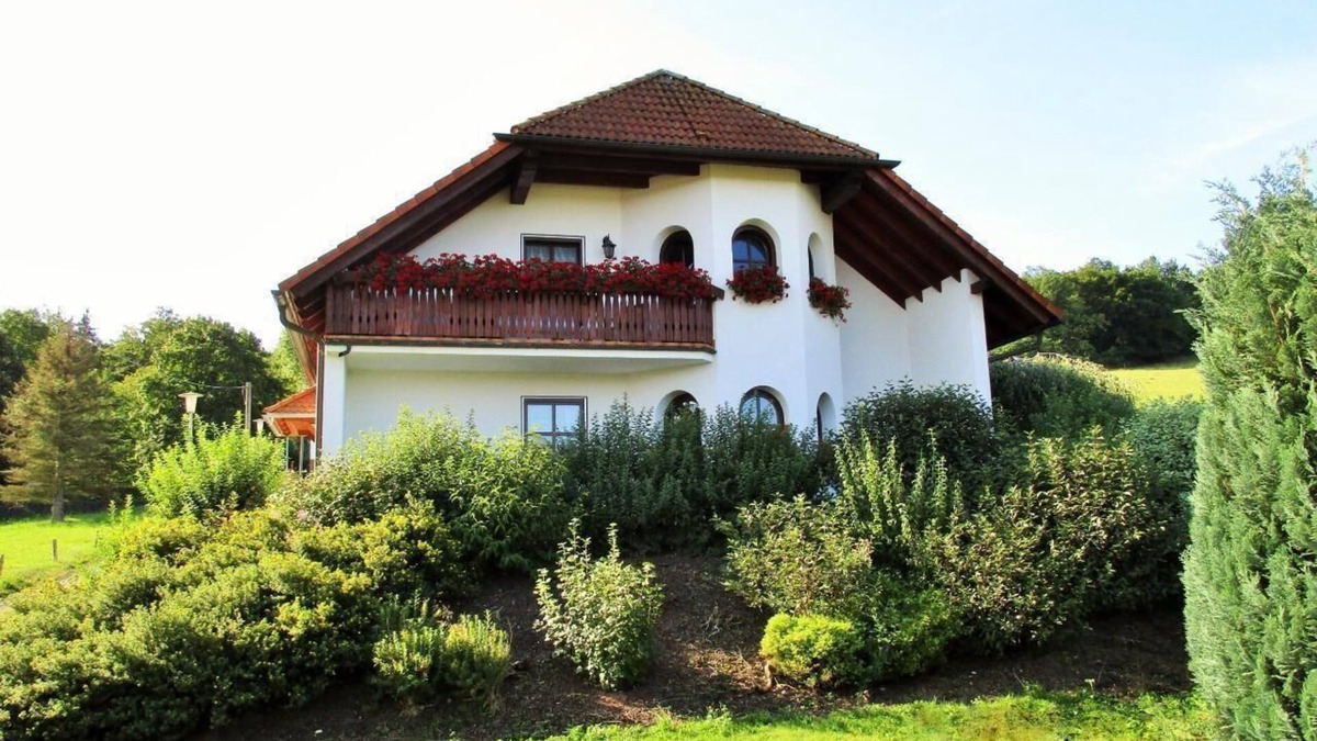 Emsetal Apartment | Apartment on an idyllic mountain meadow with mountain views