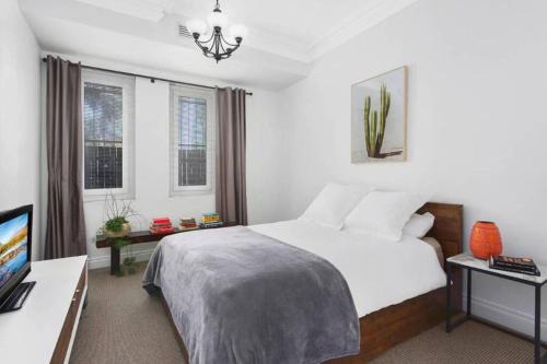 Mosman Apartment | Apartment on Balmoral Beach Hill