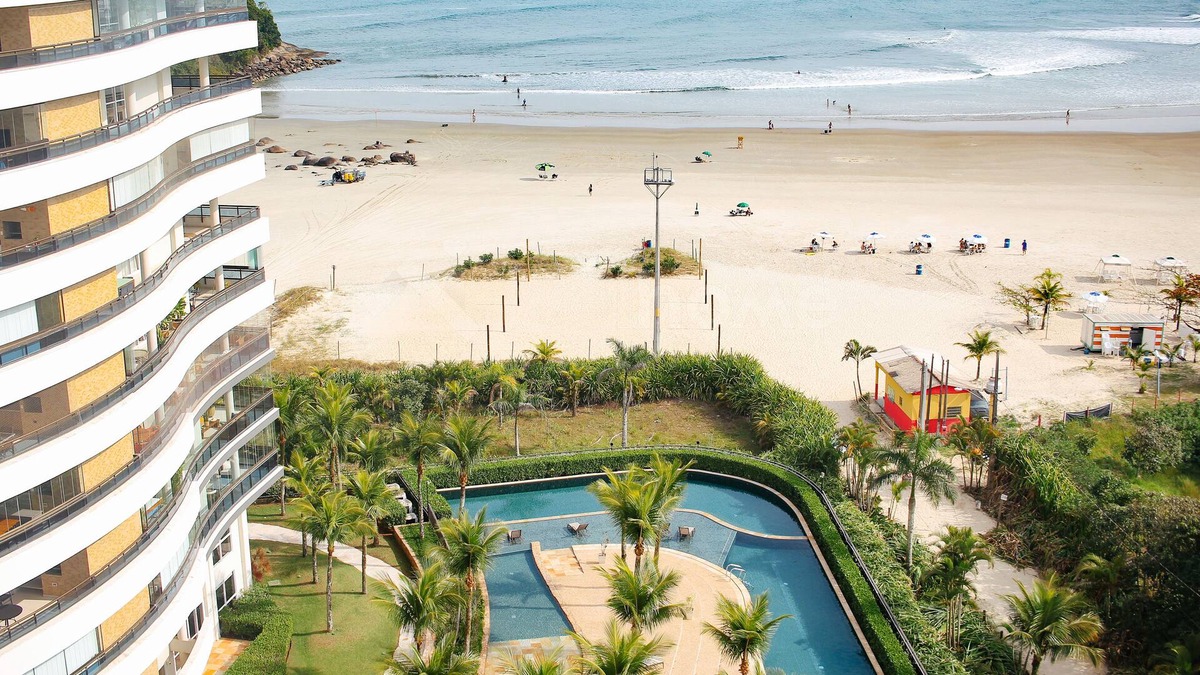 Sao Lourenco Apartment | Apartment on the beach with sea view