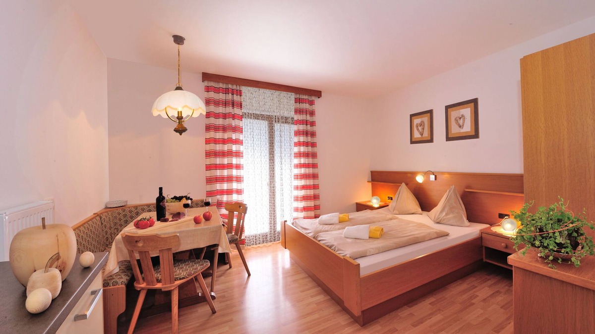 Racines Other | Apartment on the farm - Apartment elder