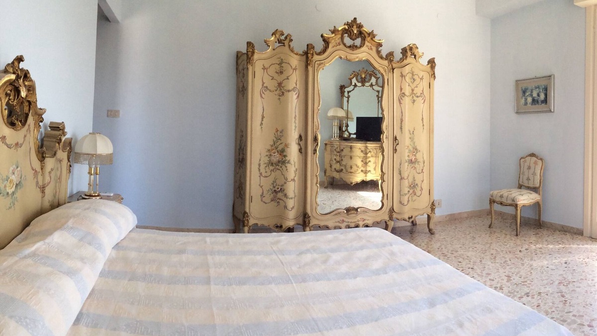 Trapani City Centre Apartment | Apartment on the harbor!