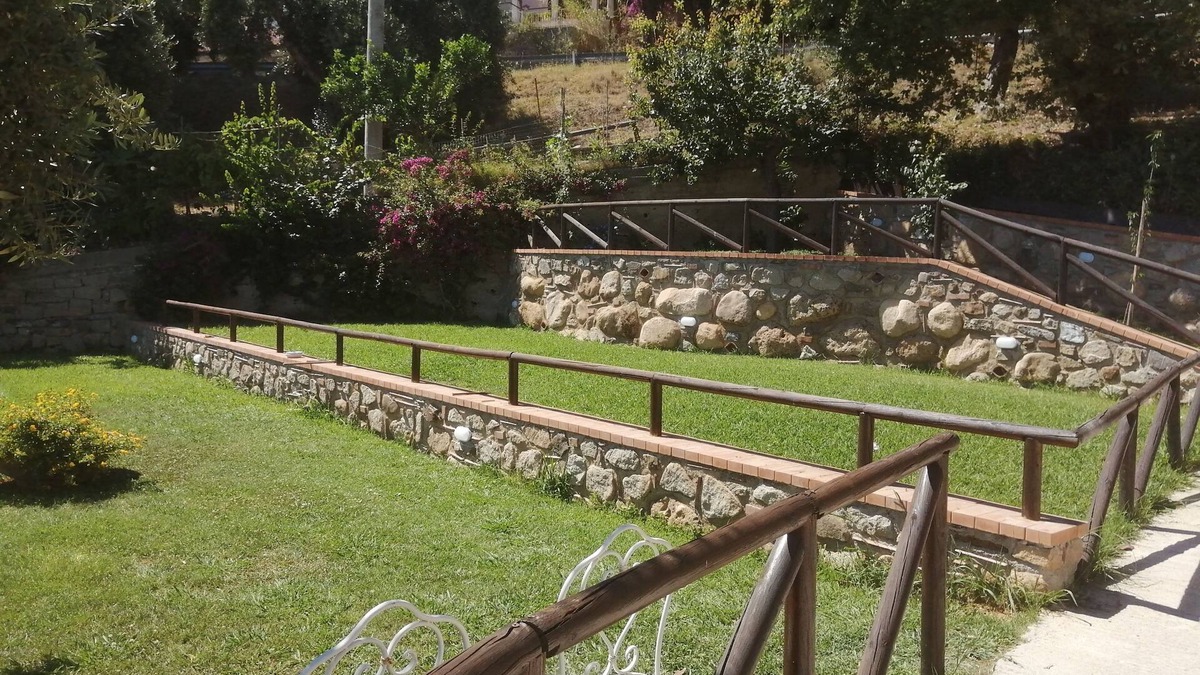Marina di Casal Velino House | APARTMENT ON THE SEA OF CILENTO WITH PARKING AND GARDEN
