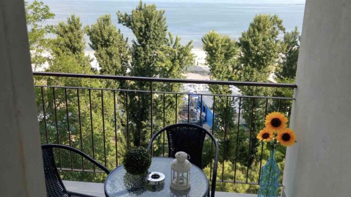 Marina Julia Apartment | Apartment on the sea