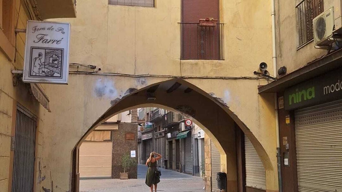 Tremp Apartment | Apartment 'Pio' with Balcony