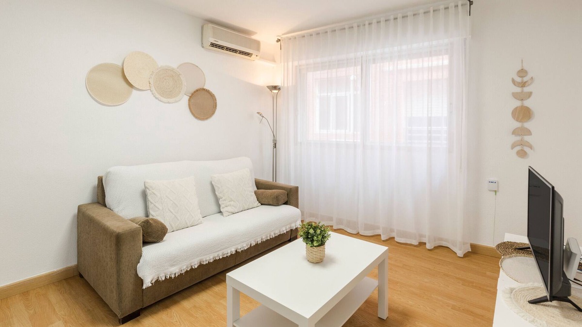 Area Metropolitana de Murcia Apartment | Apartment "Piso Acogedor Centro De Murcia" in the Center with Wi-Fi & Air Conditioning