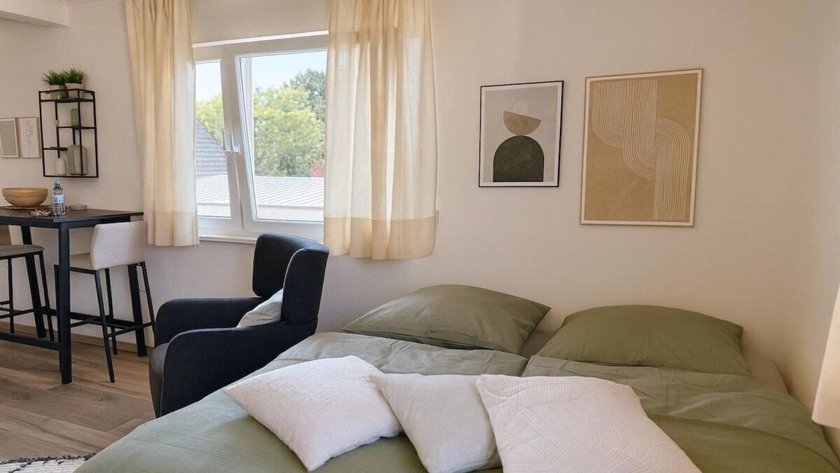 St. Leon Apartment | Apartment-Private Bathroom