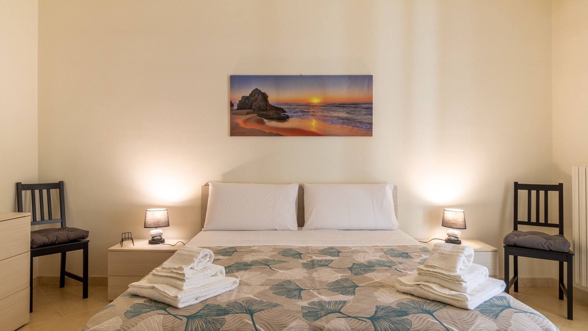 Ragusa Apartment | Apartment 'Ragusa 59' with Wi-Fi and Air Conditioning