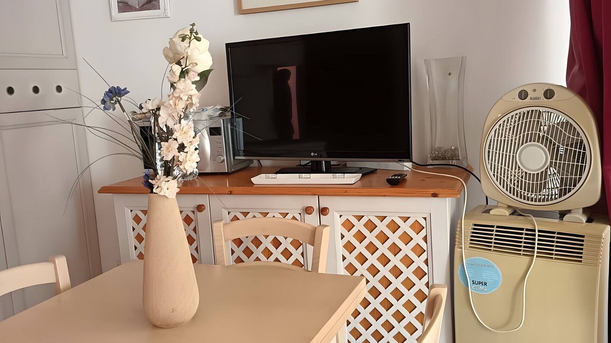 Punta Ala Apartment | Apartment 'Rex Lo Scoglietto - Bilocale 28' with Communal Pool, Wi-Fi and Air Conditioning