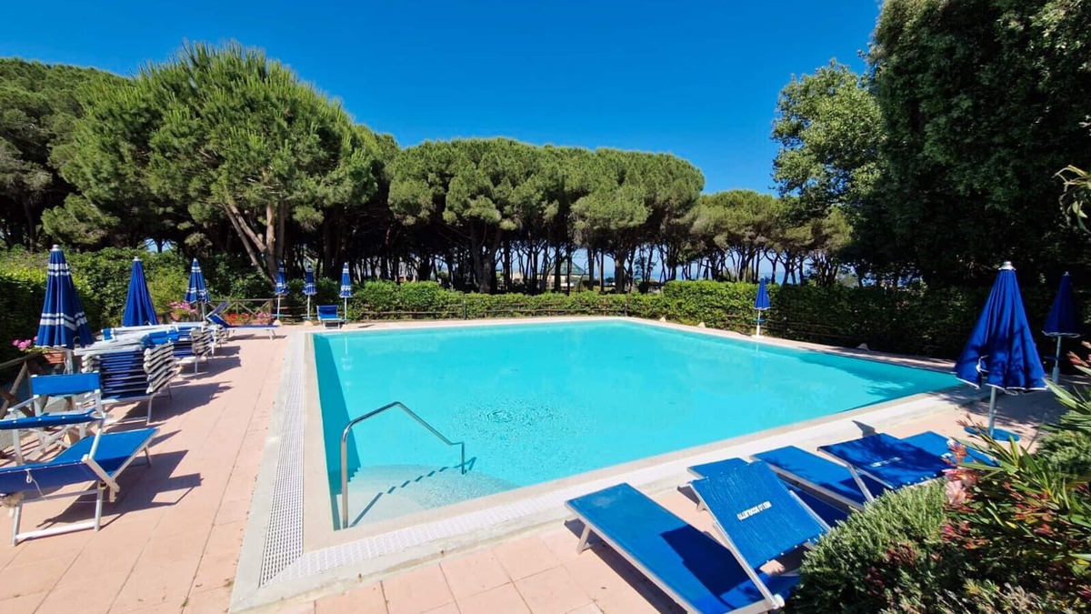 Punta Ala Apartment | Apartment 'Rex Lo Scoglietto - 4' with Shared Pool, Wi-Fi and Air Conditioning