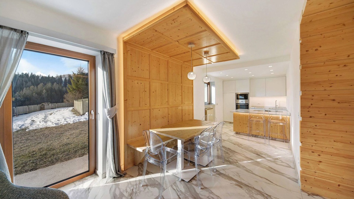 Vigo di Fassa Apartment | Apartment "Roda A Parte" with Mountain View, Wi-Fi & Garden