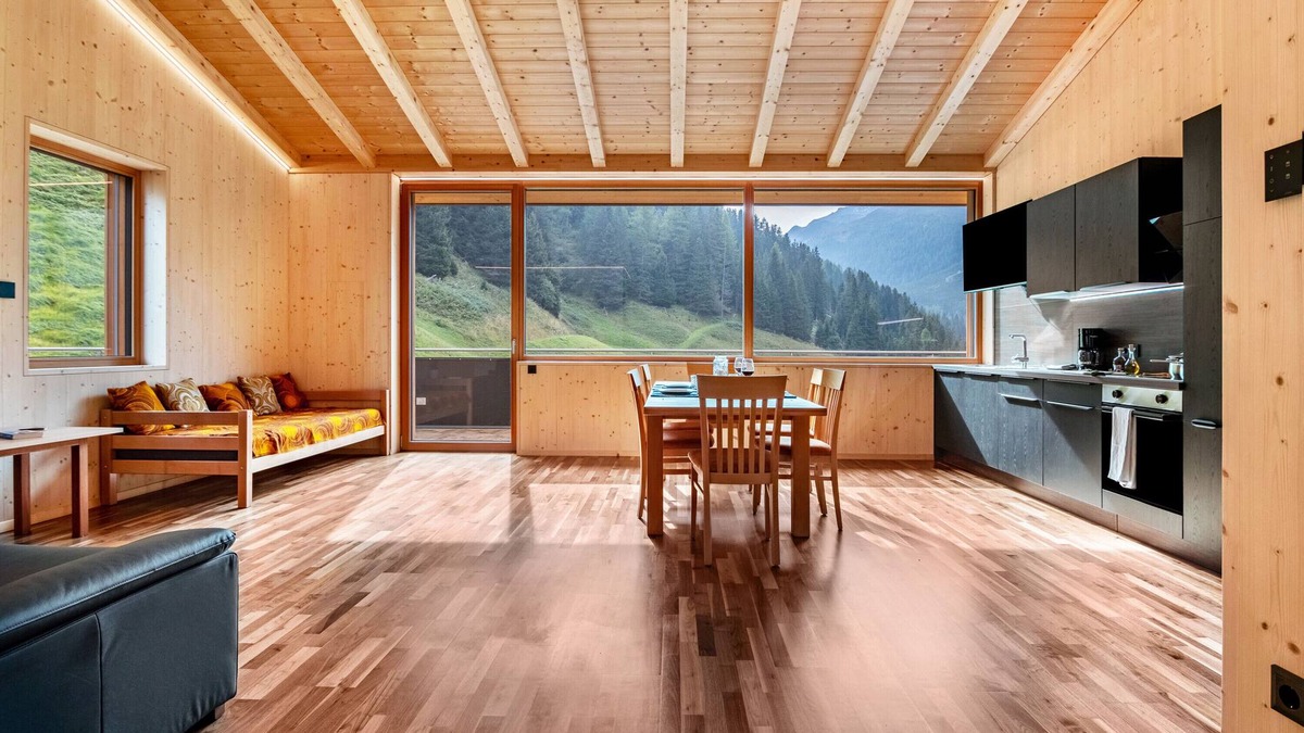 Stelvio Apartment | Apartment 'Rumwaldhof Enzian' with Mountain View, Shared Terrace and Wi-Fi