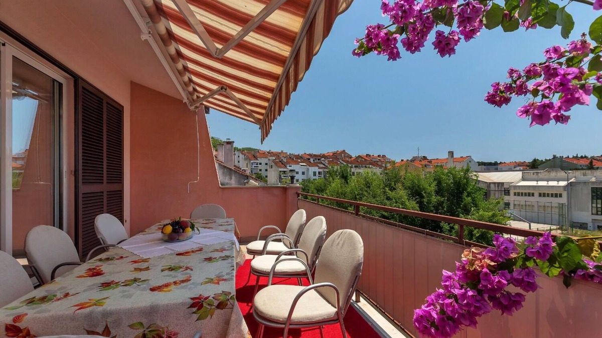 Istok Apartment | Apartment Ruzi (11065-A1) - Makarska