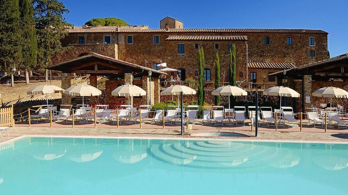 Casalappi Apartment | Apartment Stay in Campiglia Town