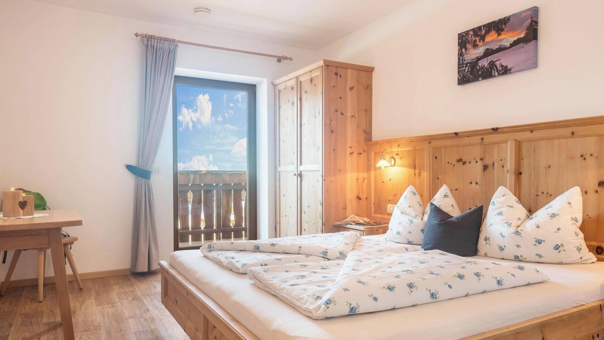 Castelrotto Apartment | Apartment 'Schildberghof Schlernblick' with Mountain View, Shared Garden & Wi-Fi