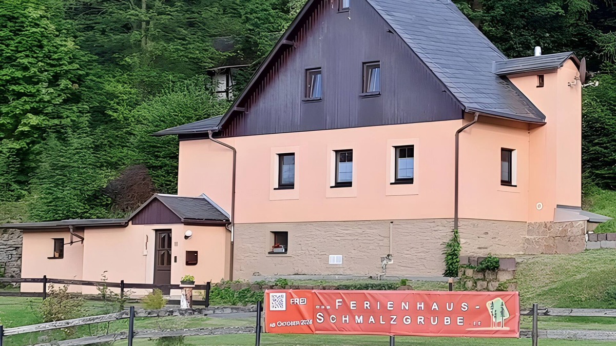 Joehstadt Apartment | Apartment 'Schmalzgrube' with Private Garden and Wi-Fi