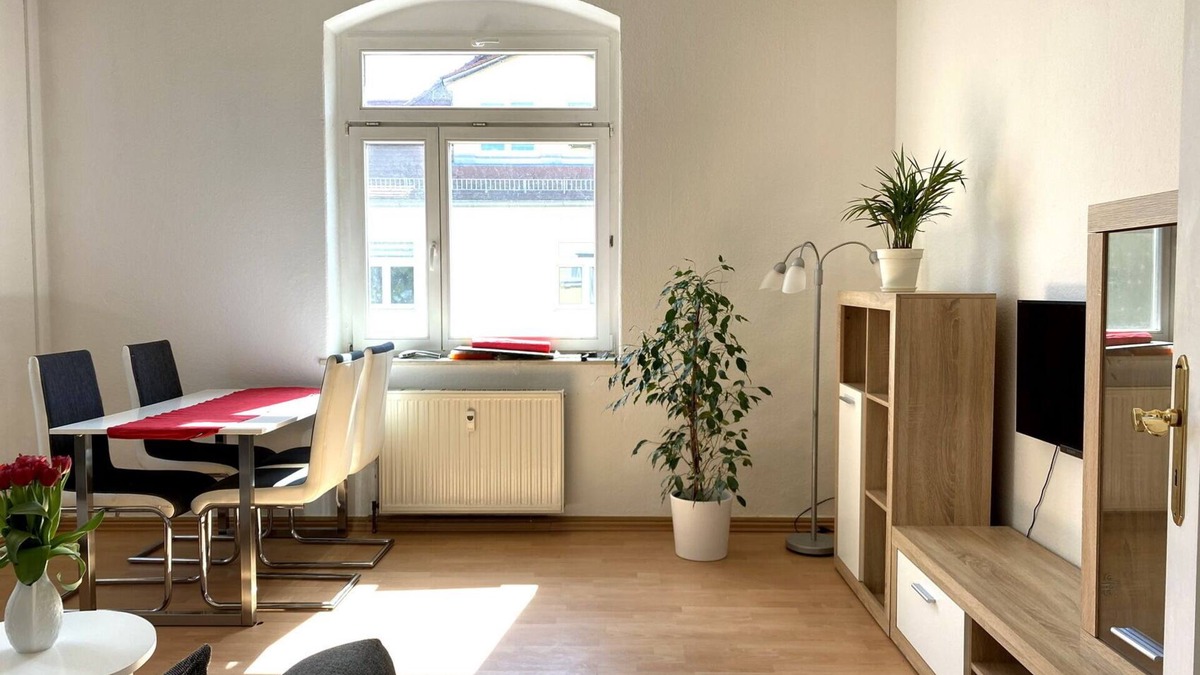 Dohna Apartment | Apartment 'Schöne 2 Raumwng' with Balcony and Wi-Fi