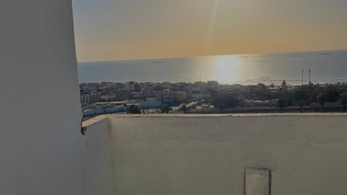 Anza Apartment | Apartment sea view, 3 minutes from the beach and corniche Anza,