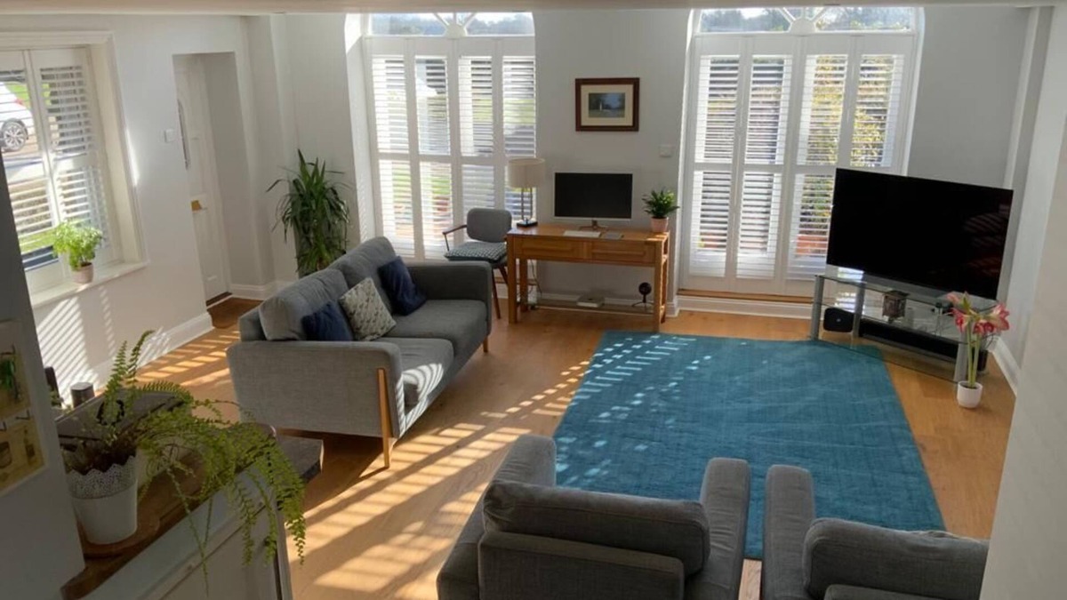 Fareham Apartment | Apartment set in grounds of a country club