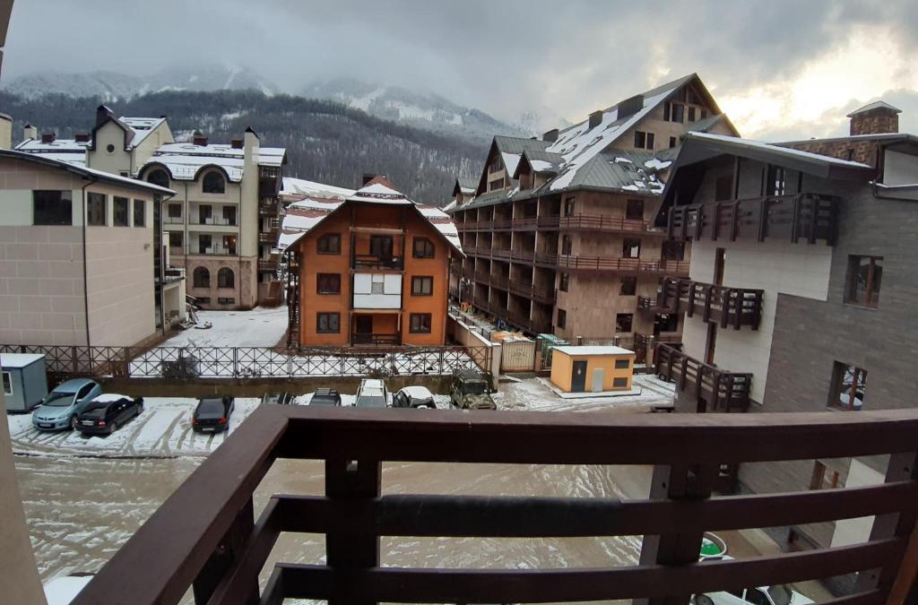 Gorki Gorod Apartment | Apartment Sky and Mountains