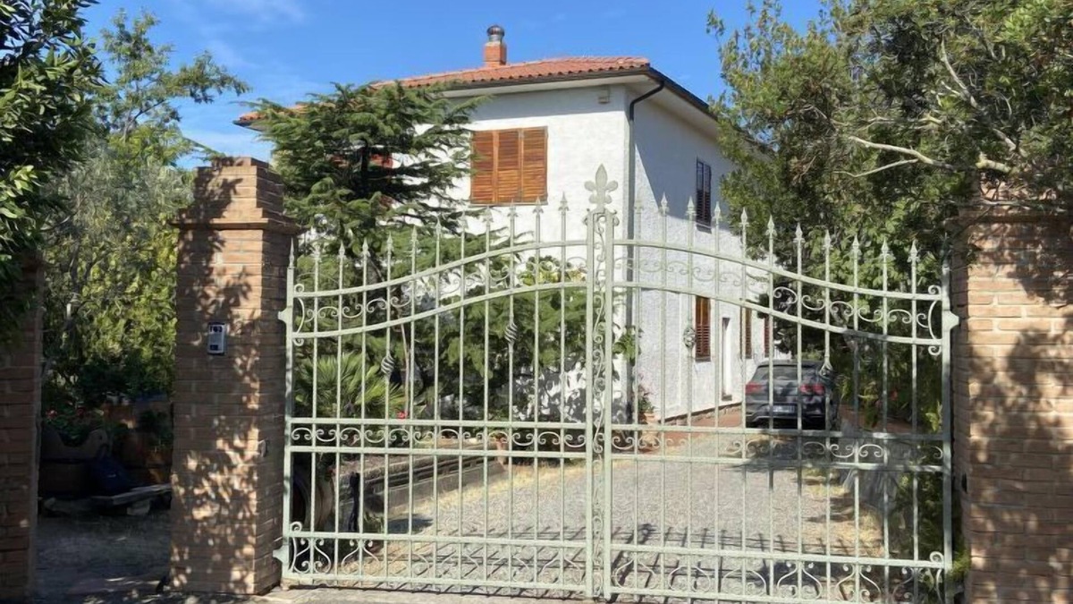 Riparbella Apartment | Apartment Sonia by Interhome