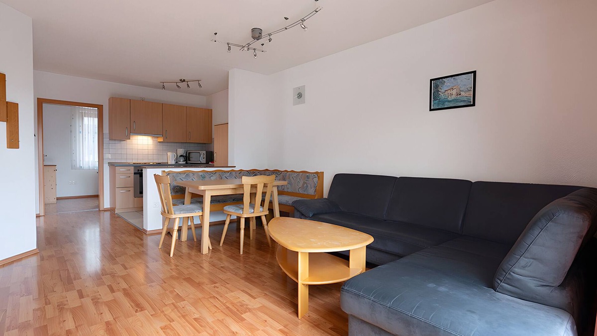Borslingen Apartment | Apartment 'Sonnenaufgang' with Shared Terrace, Shared Garden and Wi-Fi