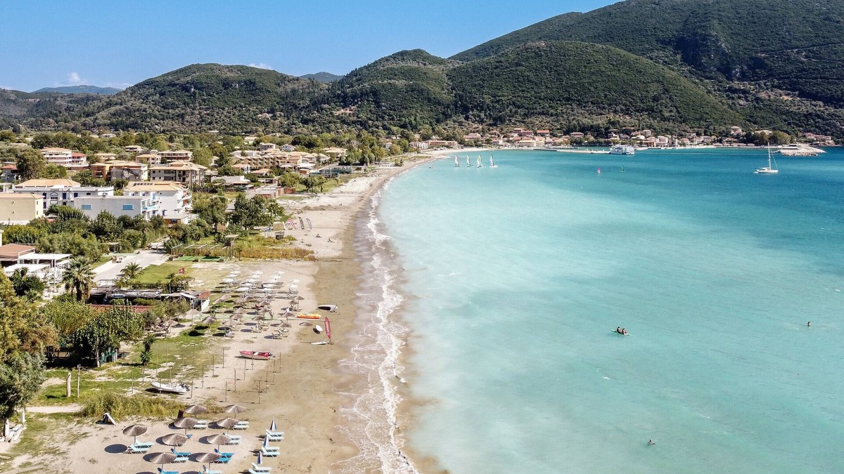 Vassiliki Apartment | Apartment "Studio Rea" with Sea View, Garden & Wi-Fi