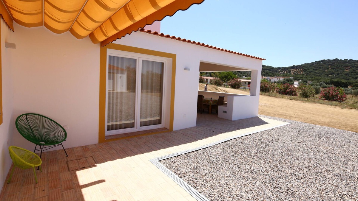 Evoramonte Other | Apartment Suite with Living Room and Kitchenette