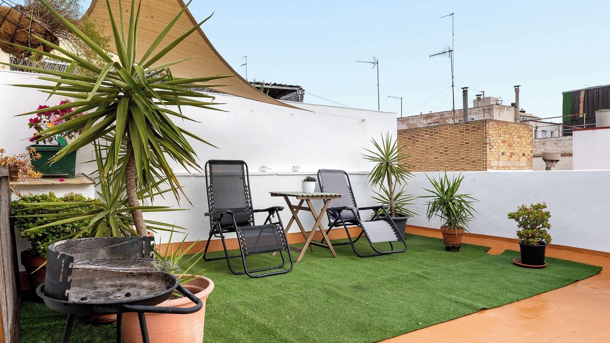 Amposta Apartment | Apartment 'Super Terraza' with Private Terrace, Wi-Fi and Air Conditioning