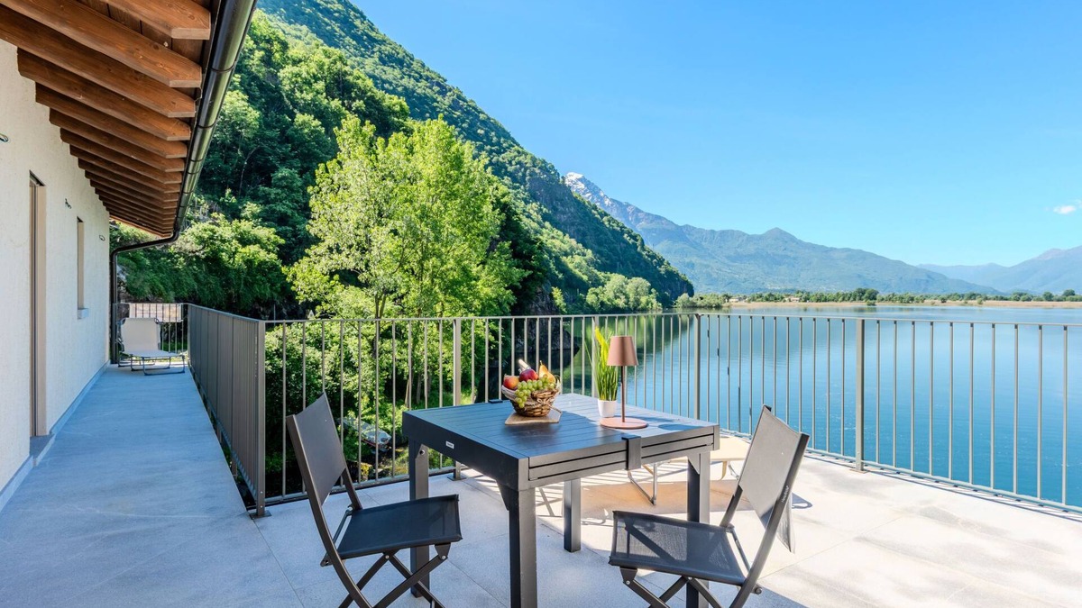 Verceia Apartment | Apartment Svasso by Interhome