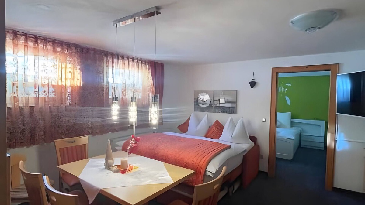 Wagrain Apartment | Apartment 'Sweet Little Home At Zentral' with Mountain View and Wi-Fi