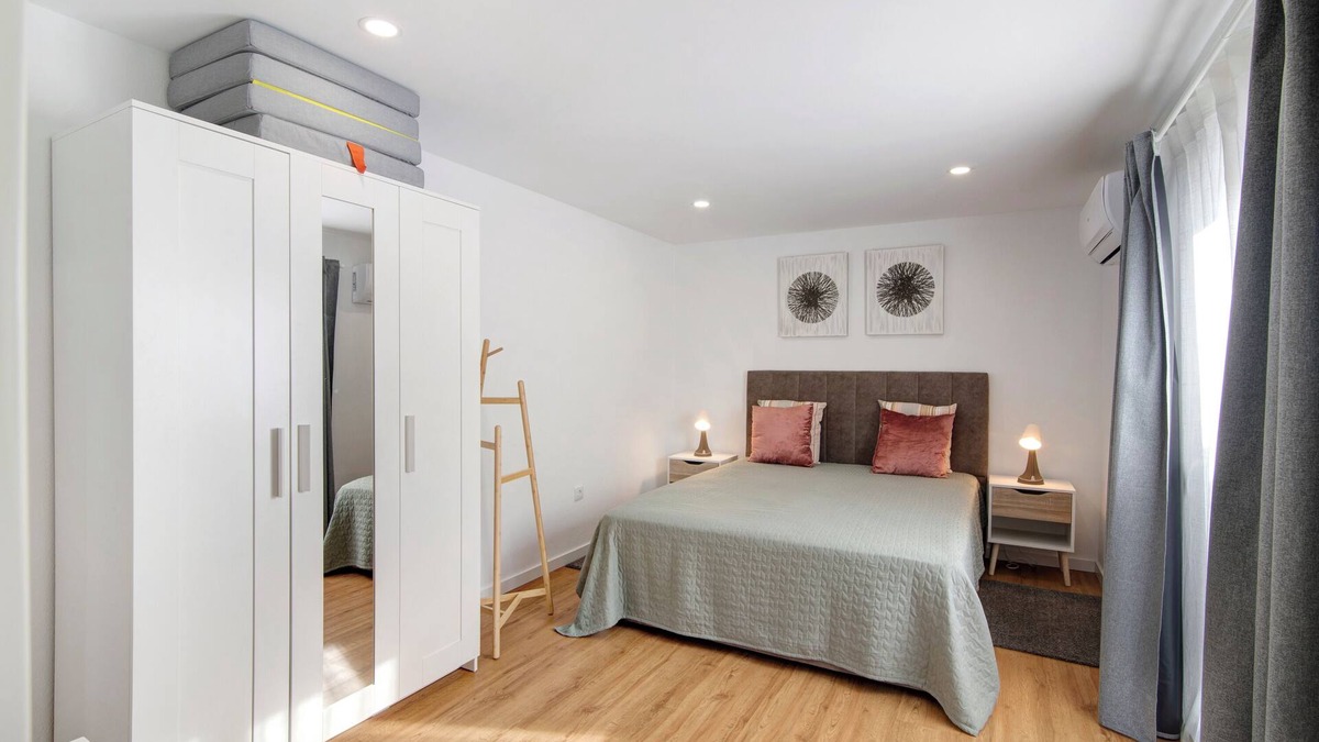 Vila Real Santo Antonio Apartment | Apartment "Telmus Villa Rc D" with Shared Terrace & Wi-Fi