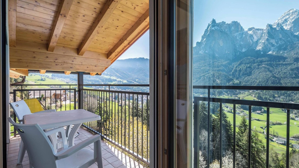 Castelrotto Apartment | Apartment 'Thusnelda B' with Mountain View, Balcony & Wi-Fi