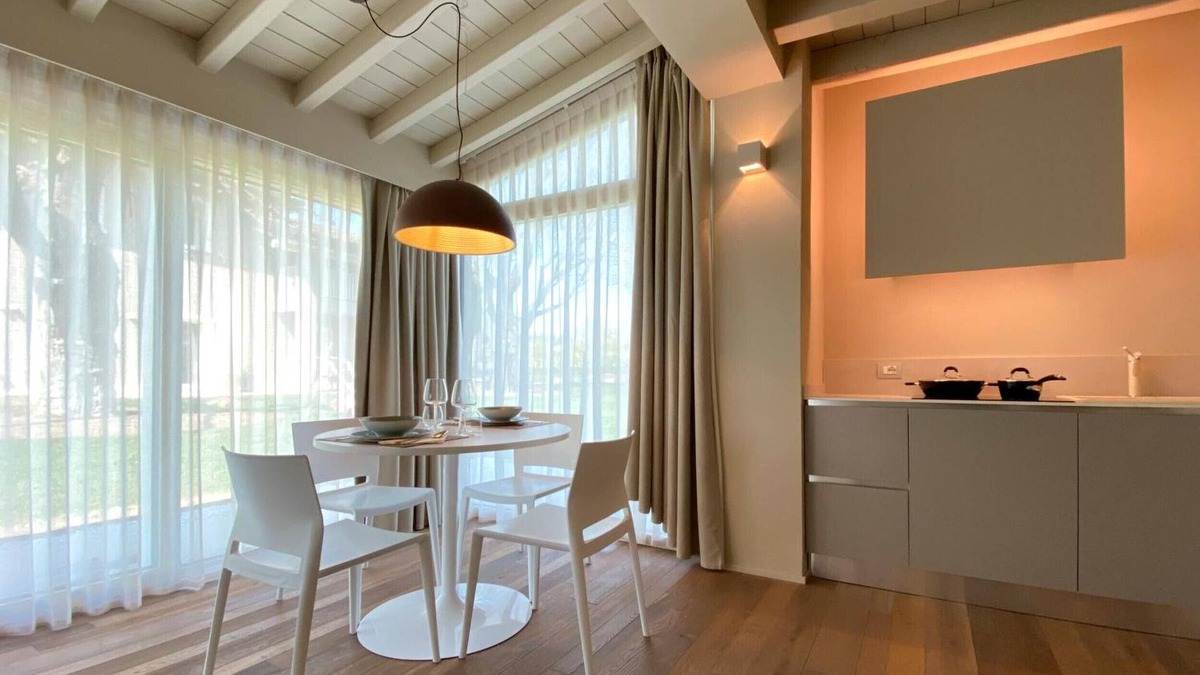 Ponti sul Mincio Apartment | Apartment 'Time To Relax Resort - Ulivo' with Shared Pool, Wi-Fi and Air Conditioning