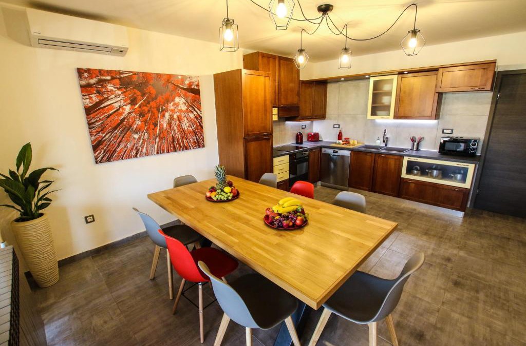 Vrvari Apartment | Apartment Tina with Jacuzzi