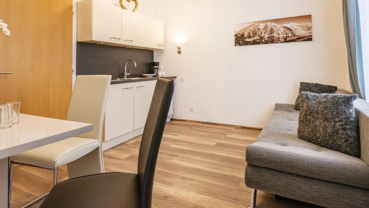Bad Gastein Cottage | Apartment Top 20, 1-2 people - Hotel Bristol