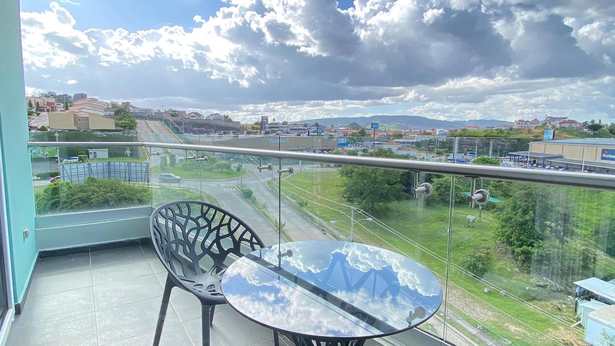 Tegucigalpa Apartment | Apartment, Torre Almendro, Residencial el Sauce.