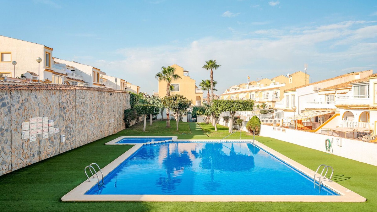 Gran Alacant Apartment | Apartment 'Tranquilo Para Familias Con' with Sea View, Wi-Fi and Air Conditioning