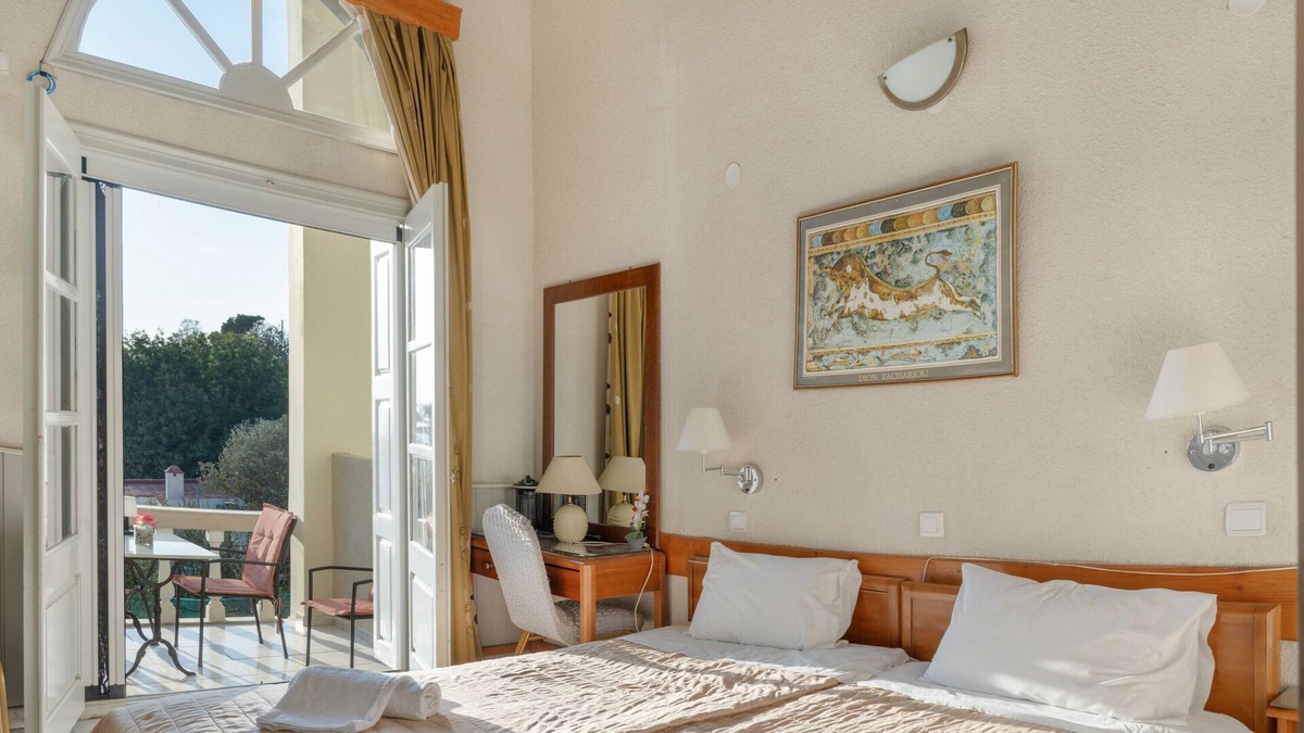 Panormos Apartment | Apartment 'Two-Bedroom No 4' with Sea View, Wi-Fi and Air Conditioning