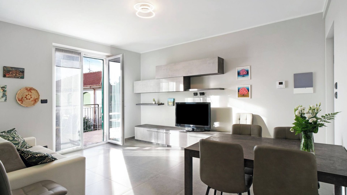 Cervo Apartment | Apartment 'Via Giardino Grande' with Sea View, Balcony and Air Conditioning