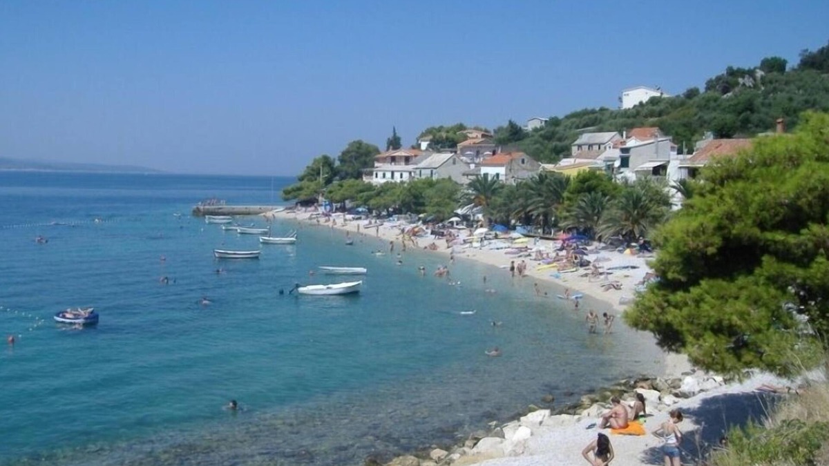 Krvavica Apartment | Apartment Vlatko - affordable & cosy: SA1(4) - Krvavica, Riviera Makarska, Croatia