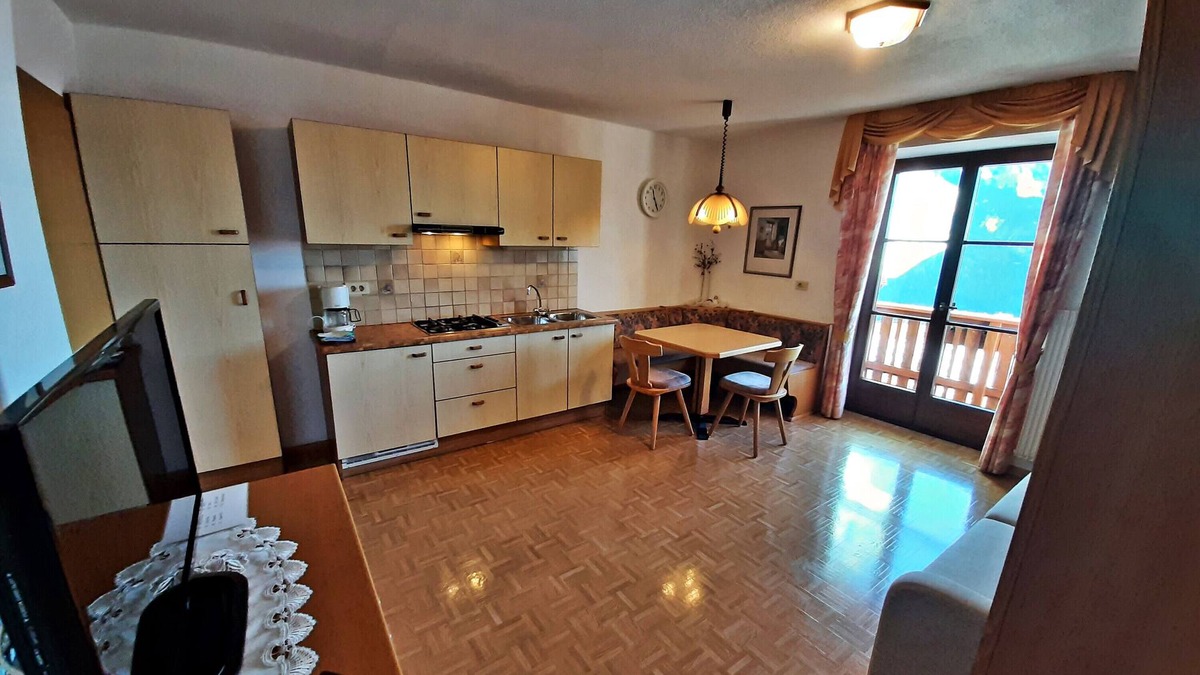 Castelrotto Apartment | Apartment 'Weitblick' with Mountain View, Shared Pool and Wi-Fi