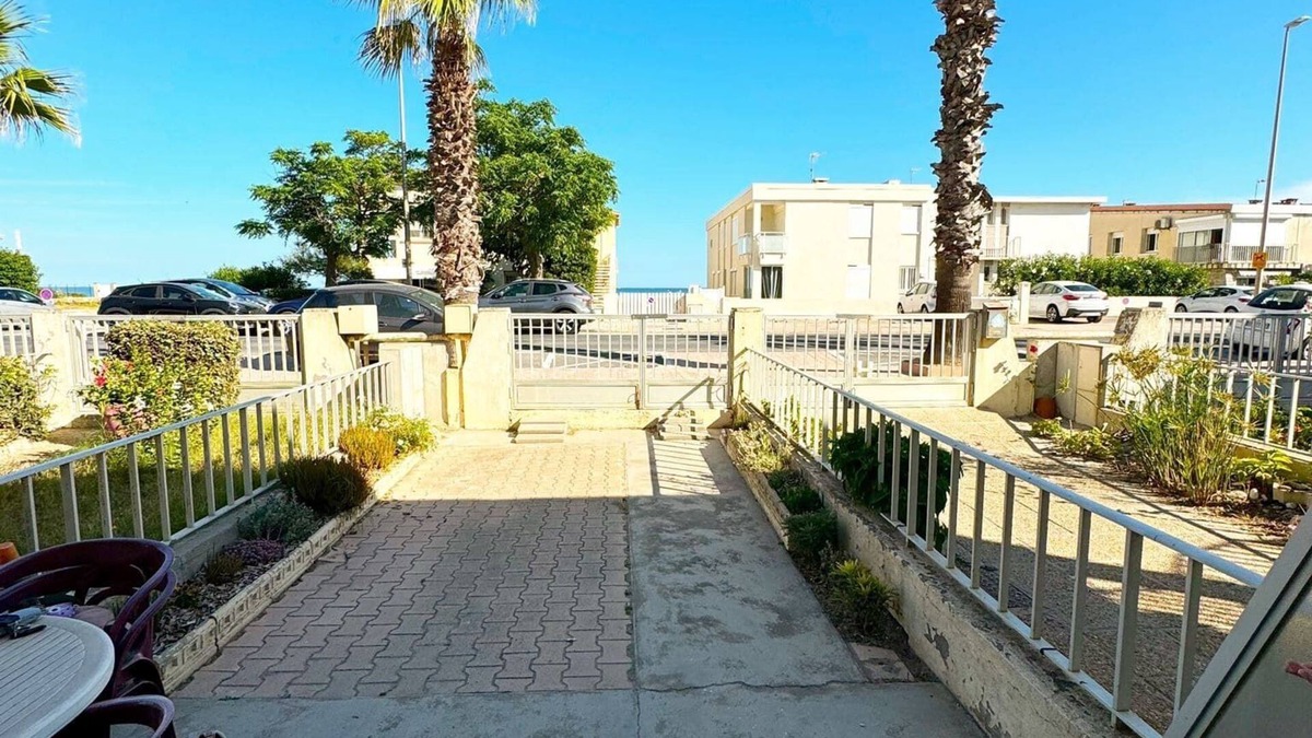 Palavas-les-Flots Apartment | Apartment with garden - sea view