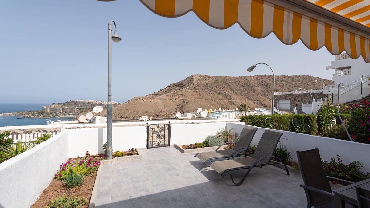Patalavaca Apartment | Apartment with amazing views & terrace - garden