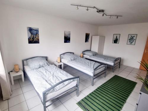 Muelfort Apartment | Apartment with Balcony in Mönchengladbach